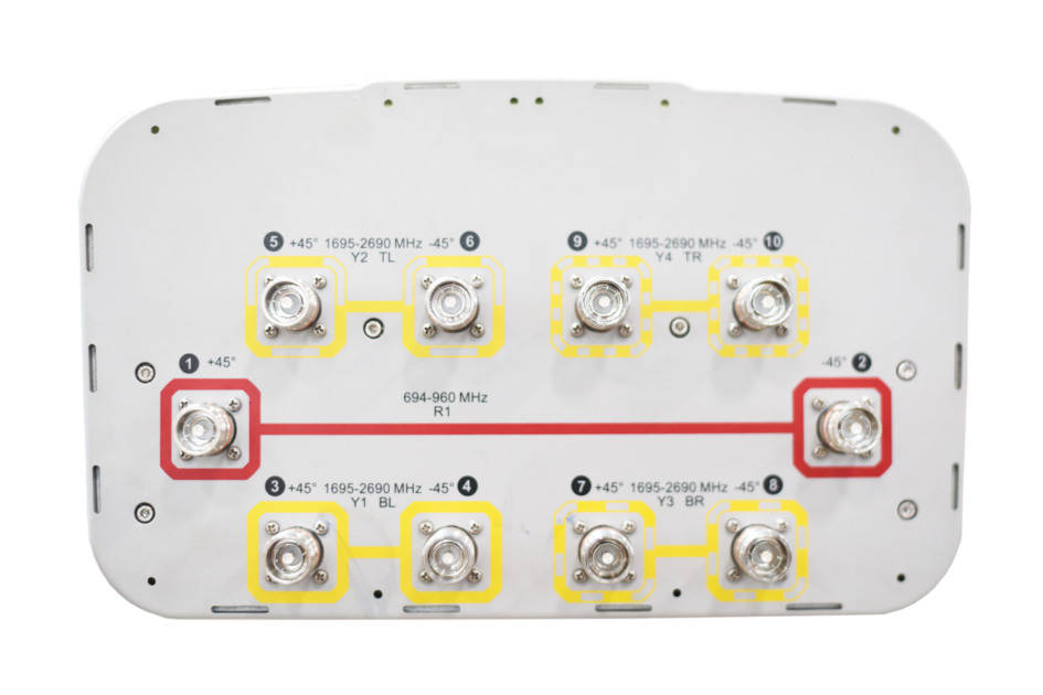 RV4-65D-M-V2 [RV4_65D_M_V2_connector_end_view_straight_on_4_9_18_jpg]